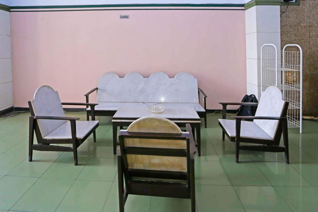 Collection O 92739 Hotel Pintu Besar Τζακάρτα Εξωτερικό φωτογραφία