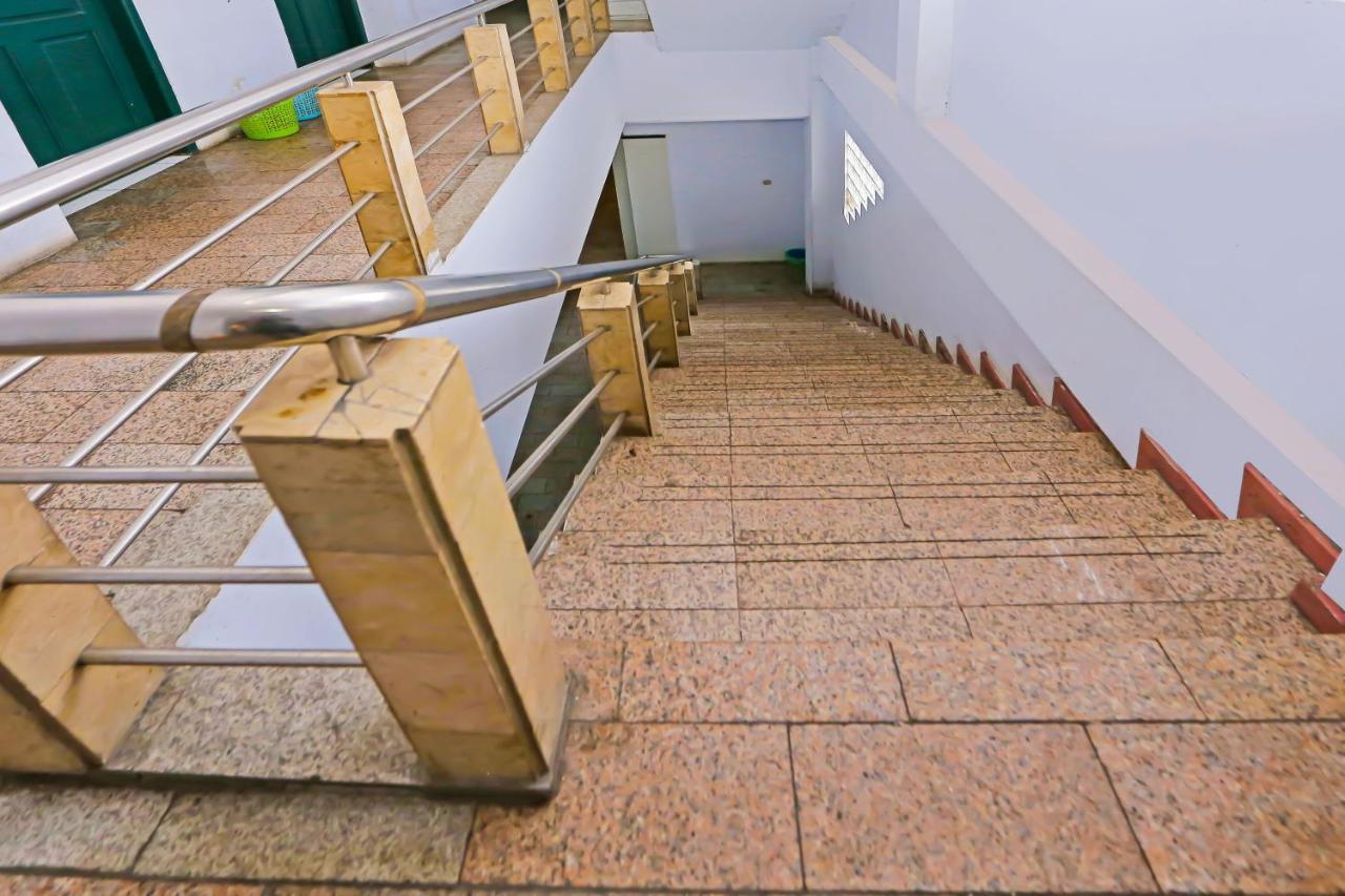 Collection O 92739 Hotel Pintu Besar Τζακάρτα Εξωτερικό φωτογραφία